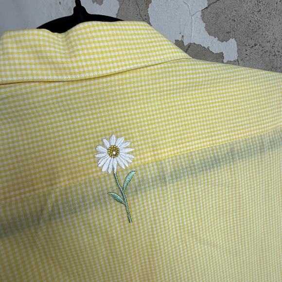 Gingham Top Butter Yellow Embroidered Daisies Bees Button Down Shirt Gardencore - Picture 7 of 7